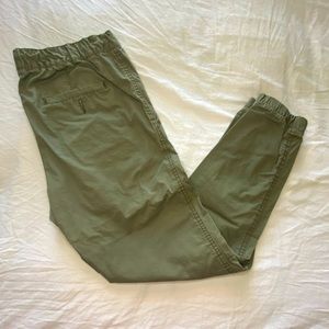 Old navy avocado green joggers Sm